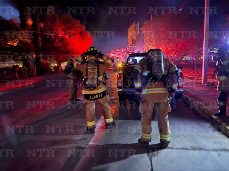 Extinguen fuego en almacenes federales