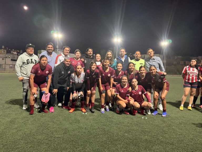 Selección Palmas, primeras campeonas del Torneo de Semana Santa Femenil