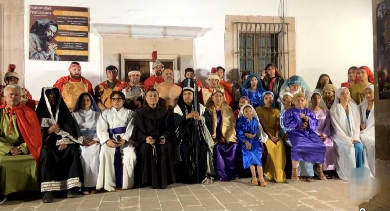 Viacrucis viviente cumple 45 años de personificarse en Sombrerete