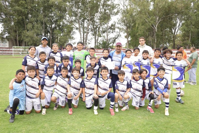 Vibra Jerez con torneo infantil de futbol