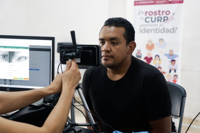 Instalan módulo en Fresnillo para obtener curp biométrica