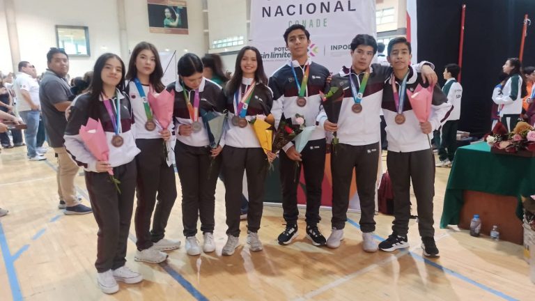 Zacatecas logra cinco medallas en raquetbol