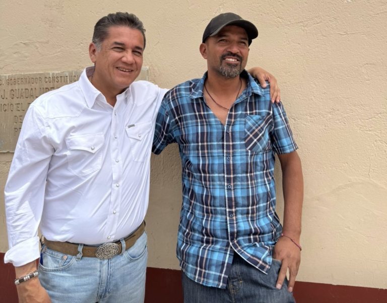 Carlos Puente recorre Miguel Auza