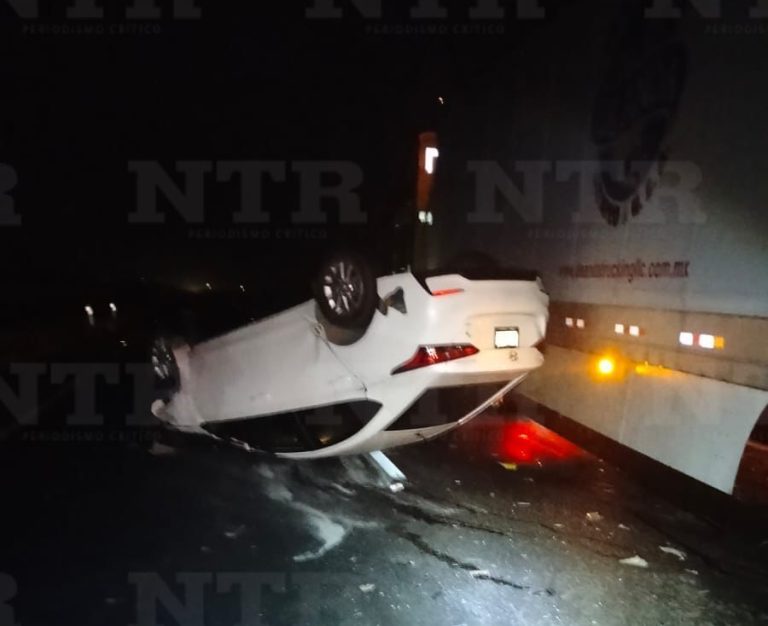 Vuelca automóvil en la carretera 45; no hay lesionados