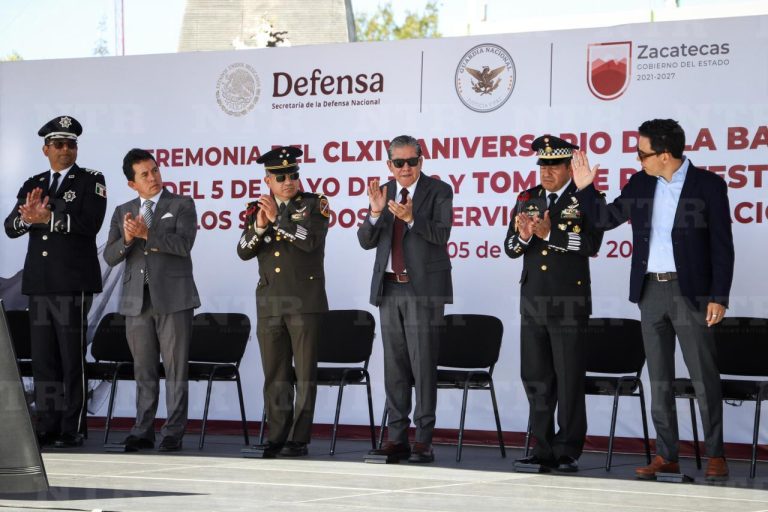 Conscriptos rinden protesta ante la patria
