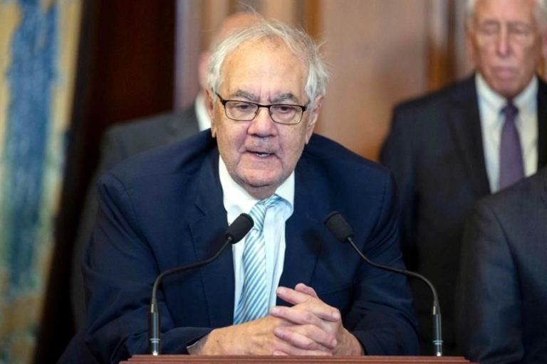 Fallece Barney Frank, pionero de derechos LGBT