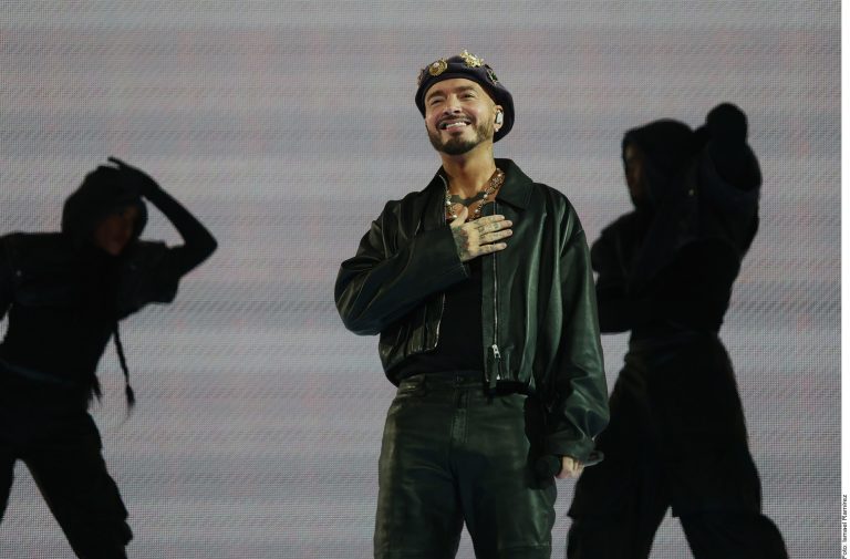 J Balvin desata la locura con su ‘Back to the Rayo Tour’