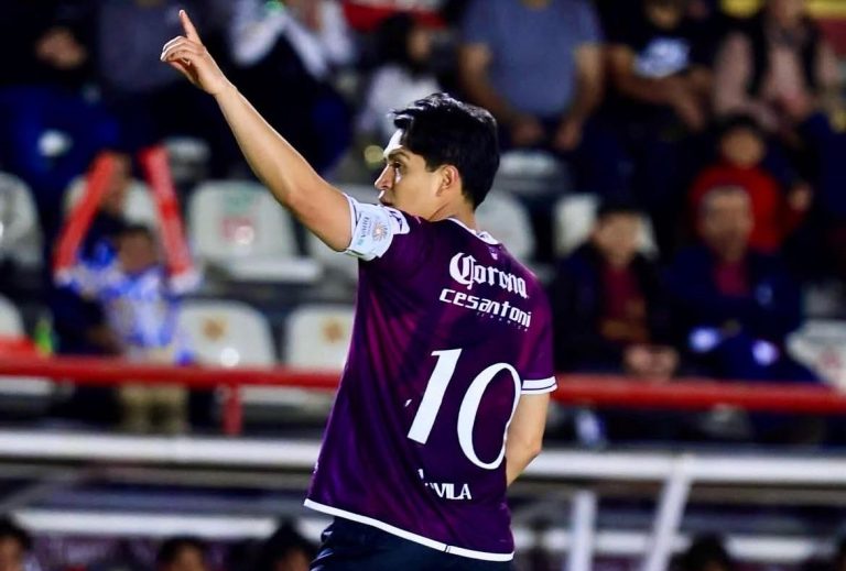 José “Chato” Ávila, en Once Ideal del Clausura 2026