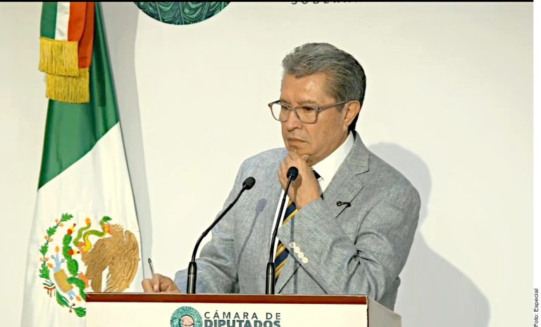 Ve Monreal positivo aplazamiento de elección judicial