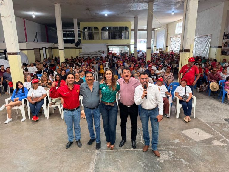 Refrenda senadora compromiso con productores del campo