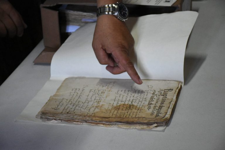 Archivo pide respaldo económico en proyectos