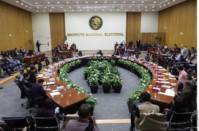 Defienden en INE presupuesto; ‘elecciones cuestan’