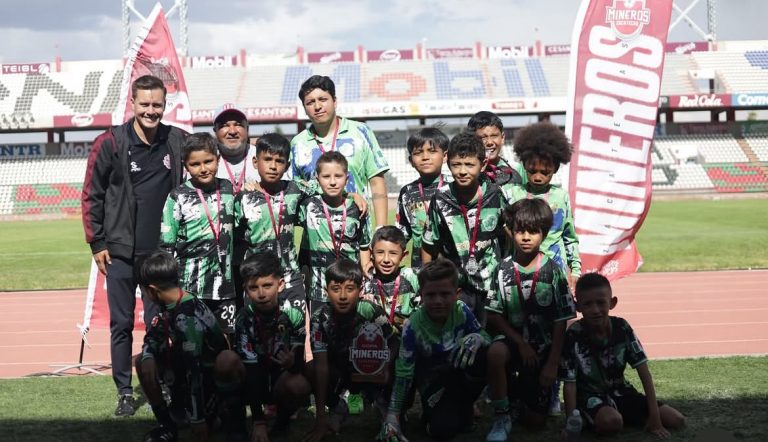 Coronan campeones en la Copa Mineros Cesantoni