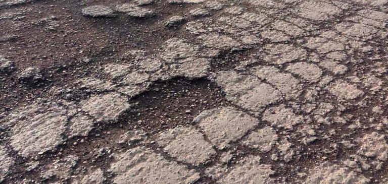 En pésimas condiciones carretera federal 49