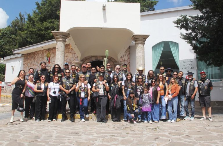 Reconoce ayuntamiento capitalino labor de Widows Sons Zacatecas