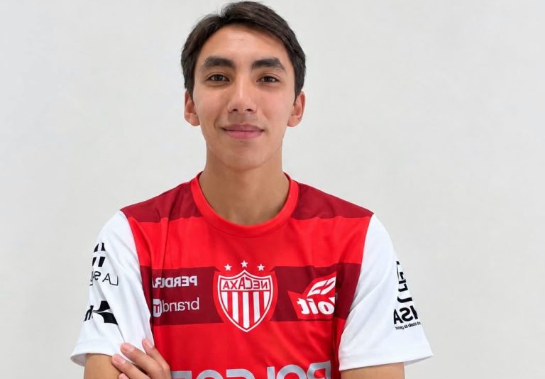 Irving Padilla se integra al Club Necaxa