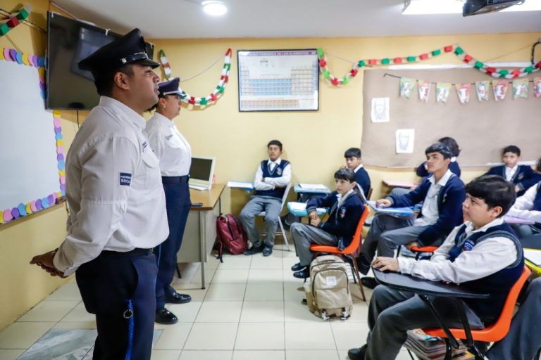 Realizan caravana «Juntos por la vida» en telesecundaria Manuel M. Ponce