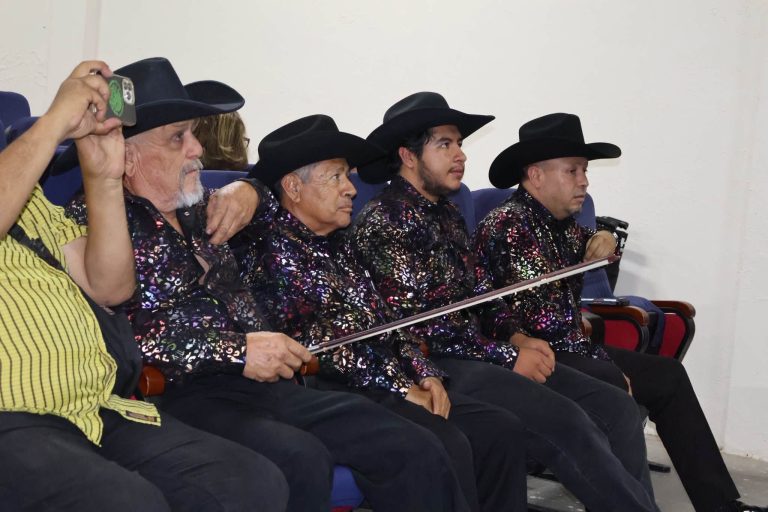 Lanzan disco de música tradicional de Valparaíso
