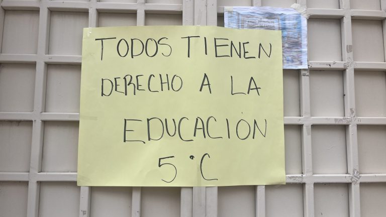 Tardará hasta 15 días maestro de primaria