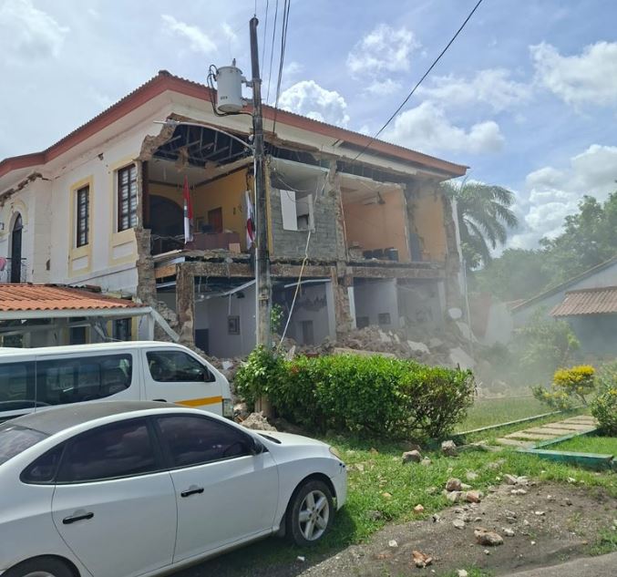 Sismo de 7.6 sacude a Panamá